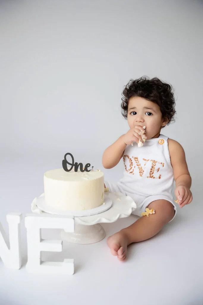 Cake Smash Photos Burlington - ONE Year Old Birthday Photos - Charlene Arianna Photography