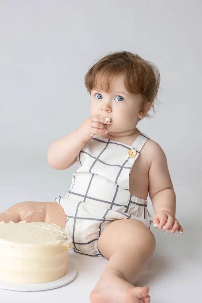 Cake Smash Photos Burlington - ONE Year Old Birthday Photos - Charlene Arianna Photography