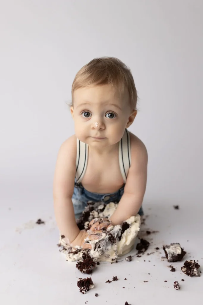 Cake Smash Photos Burlington - ONE Year Old Birthday Photos - Charlene Arianna Photography