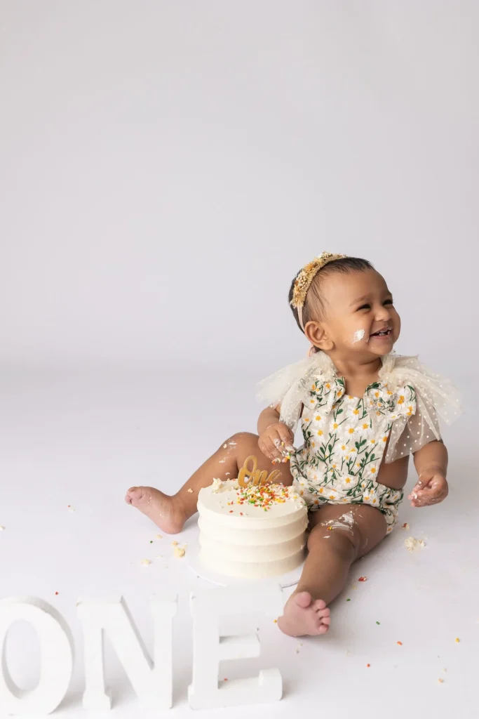 Cake Smash Photos Burlington - ONE Year Old Birthday Photos - Charlene Arianna Photography