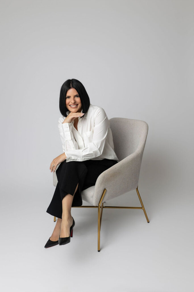 Female Branding Photographer - Charlene Arianna